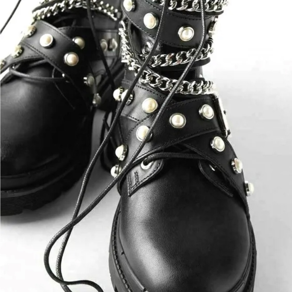 ZARA LEATHER BIKER RUNWAY STYLE COMBAT MILITARY PEARL CHAIN BOOTS